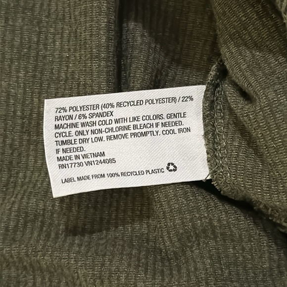 Closie green rib knit cropped cardigan size medium size medium - Picture 4 of 5